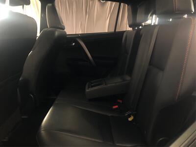 2018 Toyota RAV4 SE   - Photo 10 - Sacramento, CA 95825