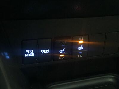 2018 Toyota RAV4 SE   - Photo 25 - Sacramento, CA 95825