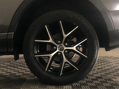2018 Toyota RAV4 SE   - Photo 19 - Sacramento, CA 95825