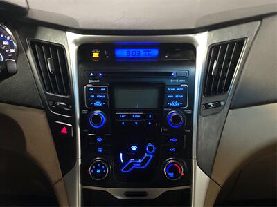 2011 Hyundai SONATA GLS   - Photo 13 - Sacramento, CA 95825