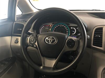 2015 Toyota Venza LE   - Photo 14 - Sacramento, CA 95825