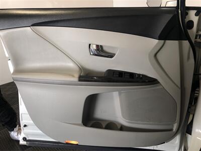 2015 Toyota Venza LE   - Photo 15 - Sacramento, CA 95825
