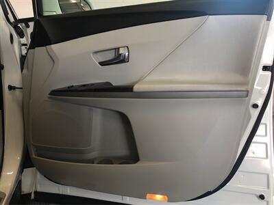 2015 Toyota Venza LE   - Photo 16 - Sacramento, CA 95825