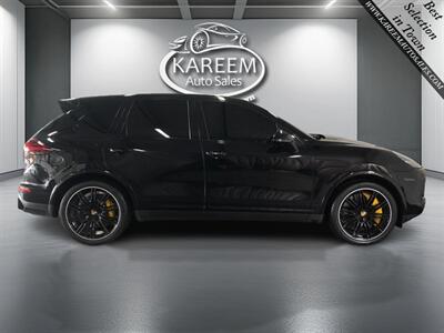 2016 Porsche Cayenne Turbo S   - Photo 4 - Sacramento, CA 95825