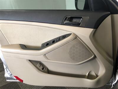 2011 Kia Optima LX - Photo 16 - Sacramento, CA 95825