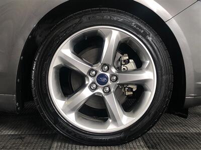 2013 Ford Fusion Hybrid SE - Photo 19 - Sacramento, CA 95825