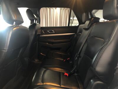 2019 Ford Explorer XLT   - Photo 10 - Sacramento, CA 95825