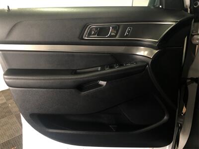 2019 Ford Explorer XLT   - Photo 16 - Sacramento, CA 95825