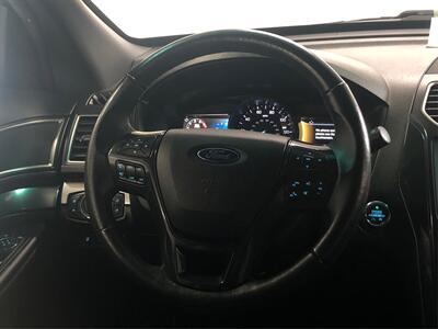 2019 Ford Explorer XLT   - Photo 15 - Sacramento, CA 95825