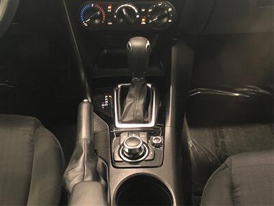 2015 Mazda Mazda3 i Sport   - Photo 21 - Sacramento, CA 95825