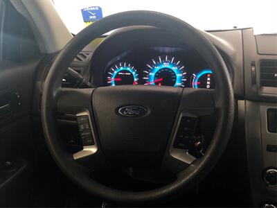 2011 Ford Fusion SE   - Photo 15 - Sacramento, CA 95825