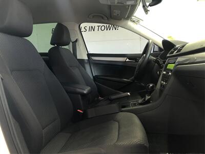 2014 Volkswagen Passat 1.8T S PZEV   - Photo 9 - Sacramento, CA 95825
