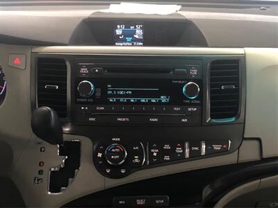 2013 Toyota Sienna LE 8-Passenger   - Photo 13 - Sacramento, CA 95825