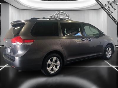 2013 Toyota Sienna LE 8-Passenger - Photo 5 - Sacramento, CA 95825