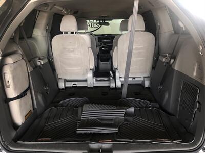 2013 Toyota Sienna LE 8-Passenger   - Photo 12 - Sacramento, CA 95825