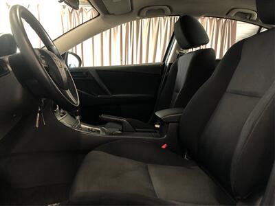 2010 Mazda Mazda3 i Sport   - Photo 9 - Sacramento, CA 95825