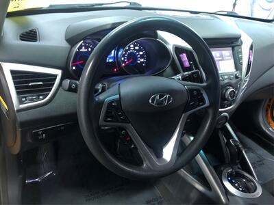 2012 Hyundai VELOSTER   - Photo 15 - Sacramento, CA 95825