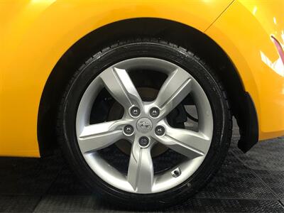 2012 Hyundai VELOSTER   - Photo 18 - Sacramento, CA 95825