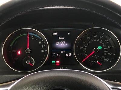 2017 Volkswagen e-Golf SE   - Photo 14 - Sacramento, CA 95825
