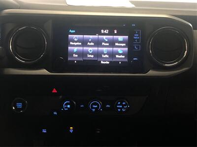 2016 Toyota Tacoma TRD Sport   - Photo 13 - Sacramento, CA 95825