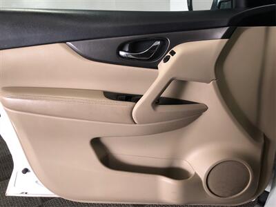 2014 Nissan Rogue SV   - Photo 15 - Sacramento, CA 95825