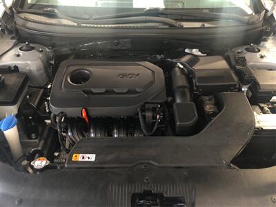 2015 Hyundai SONATA SE   - Photo 11 - Sacramento, CA 95825