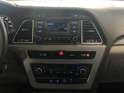 2015 Hyundai SONATA SE   - Photo 13 - Sacramento, CA 95825