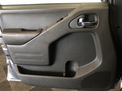 2017 Nissan Frontier SV   - Photo 16 - Sacramento, CA 95825