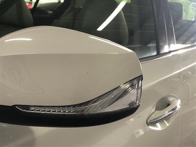 2014 INFINITI Q50 Premium   - Photo 19 - Sacramento, CA 95825