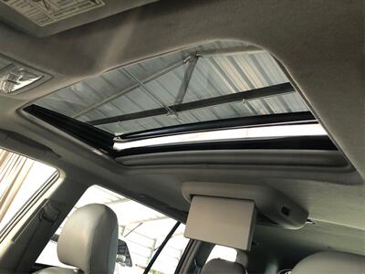 2012 Toyota Highlander Hybrid Limited   - Photo 12 - Sacramento, CA 95825