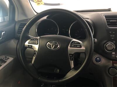2012 Toyota Highlander Hybrid Limited   - Photo 16 - Sacramento, CA 95825