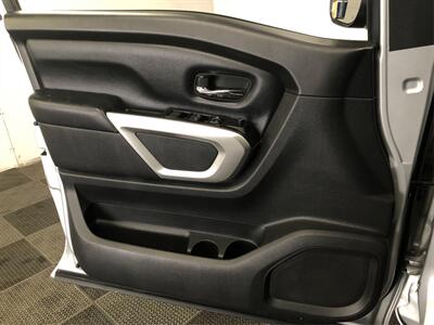 2018 Nissan Titan SV   - Photo 13 - Sacramento, CA 95825