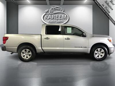 2018 Nissan Titan SV   - Photo 4 - Sacramento, CA 95825
