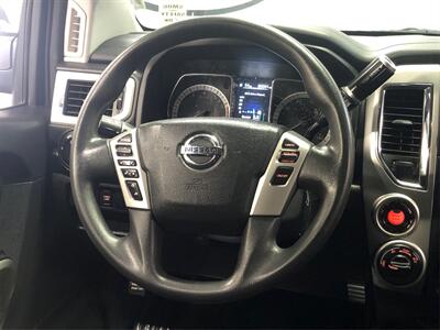 2018 Nissan Titan SV   - Photo 12 - Sacramento, CA 95825