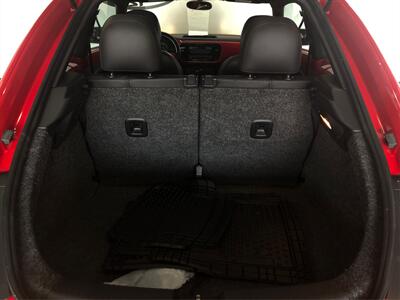 2012 Volkswagen Beetle 2.5L PZEV   - Photo 12 - Sacramento, CA 95825