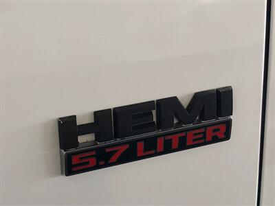 2018 RAM 1500 SLT   - Photo 19 - Sacramento, CA 95825
