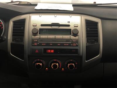2011 Toyota Tacoma PreRunner V6   - Photo 13 - Sacramento, CA 95825