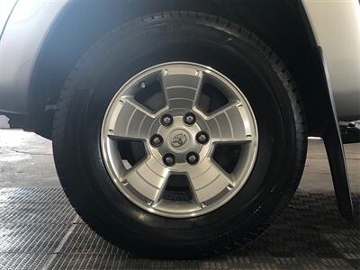 2011 Toyota Tacoma PreRunner V6   - Photo 18 - Sacramento, CA 95825