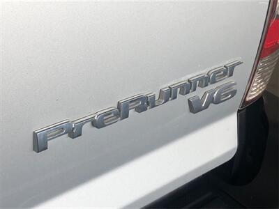 2011 Toyota Tacoma PreRunner V6   - Photo 20 - Sacramento, CA 95825