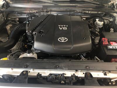 2011 Toyota Tacoma PreRunner V6   - Photo 11 - Sacramento, CA 95825