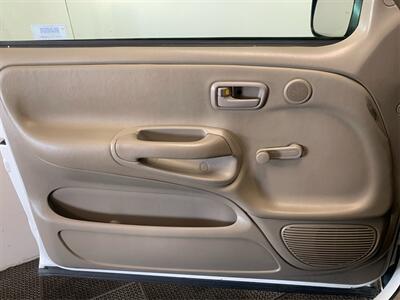 2006 Toyota Tundra   - Photo 14 - Sacramento, CA 95825