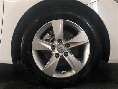 2012 Hyundai ELANTRA GLS   - Photo 18 - Sacramento, CA 95825