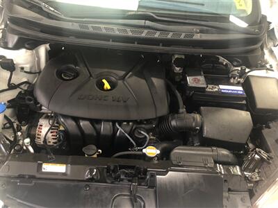 2012 Hyundai ELANTRA GLS   - Photo 11 - Sacramento, CA 95825