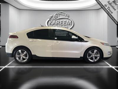 2011 Chevrolet Volt Premium - Photo 4 - Sacramento, CA 95825