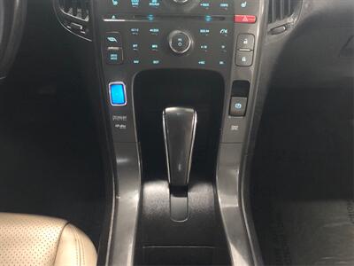 2011 Chevrolet Volt Premium - Photo 24 - Sacramento, CA 95825