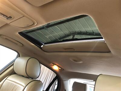 2007 Jaguar XJ8   - Photo 12 - Sacramento, CA 95825