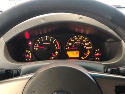2010 Nissan Frontier SE V6   - Photo 12 - Sacramento, CA 95825