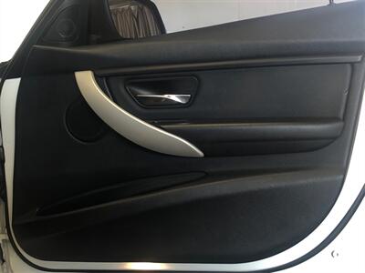 2015 BMW 3 Series 320i   - Photo 18 - Sacramento, CA 95825