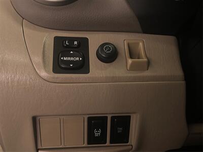 2005 Toyota RAV4 L Package   - Photo 23 - Sacramento, CA 95825
