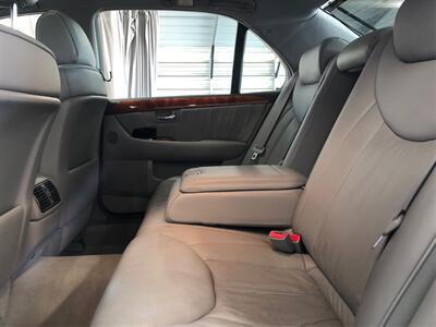 2004 Lexus LS 430   - Photo 10 - Sacramento, CA 95825